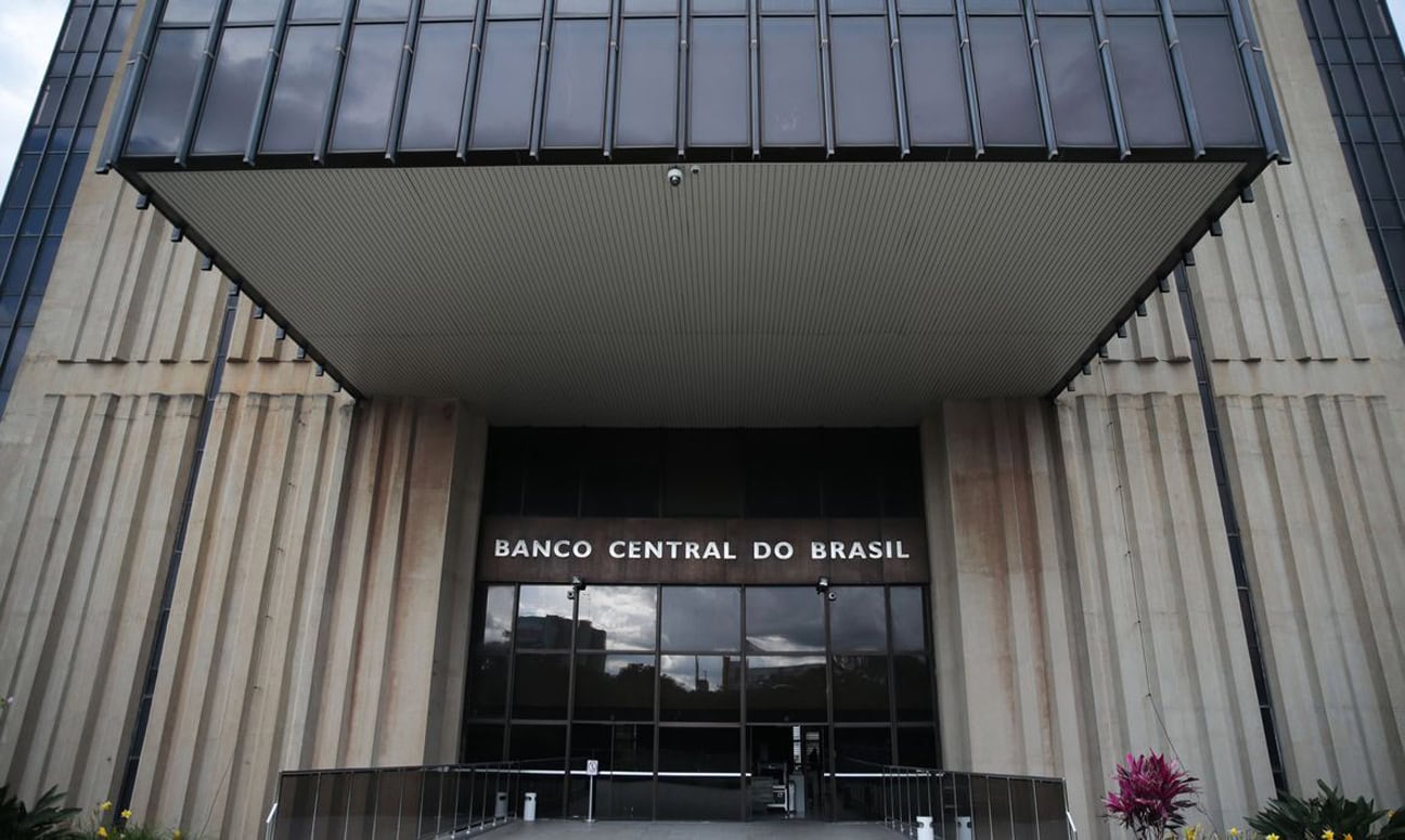 Brazilian Central Bank Says It Will Not Interfere In The Devaluation Of Real