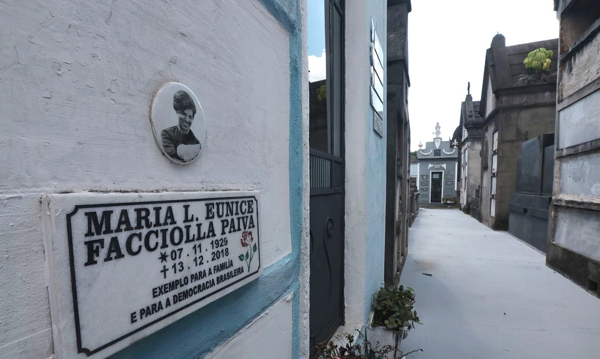 Eunice Paiva’s Grave Becomes a Tourist Attraction After ‘I Am Still Here’