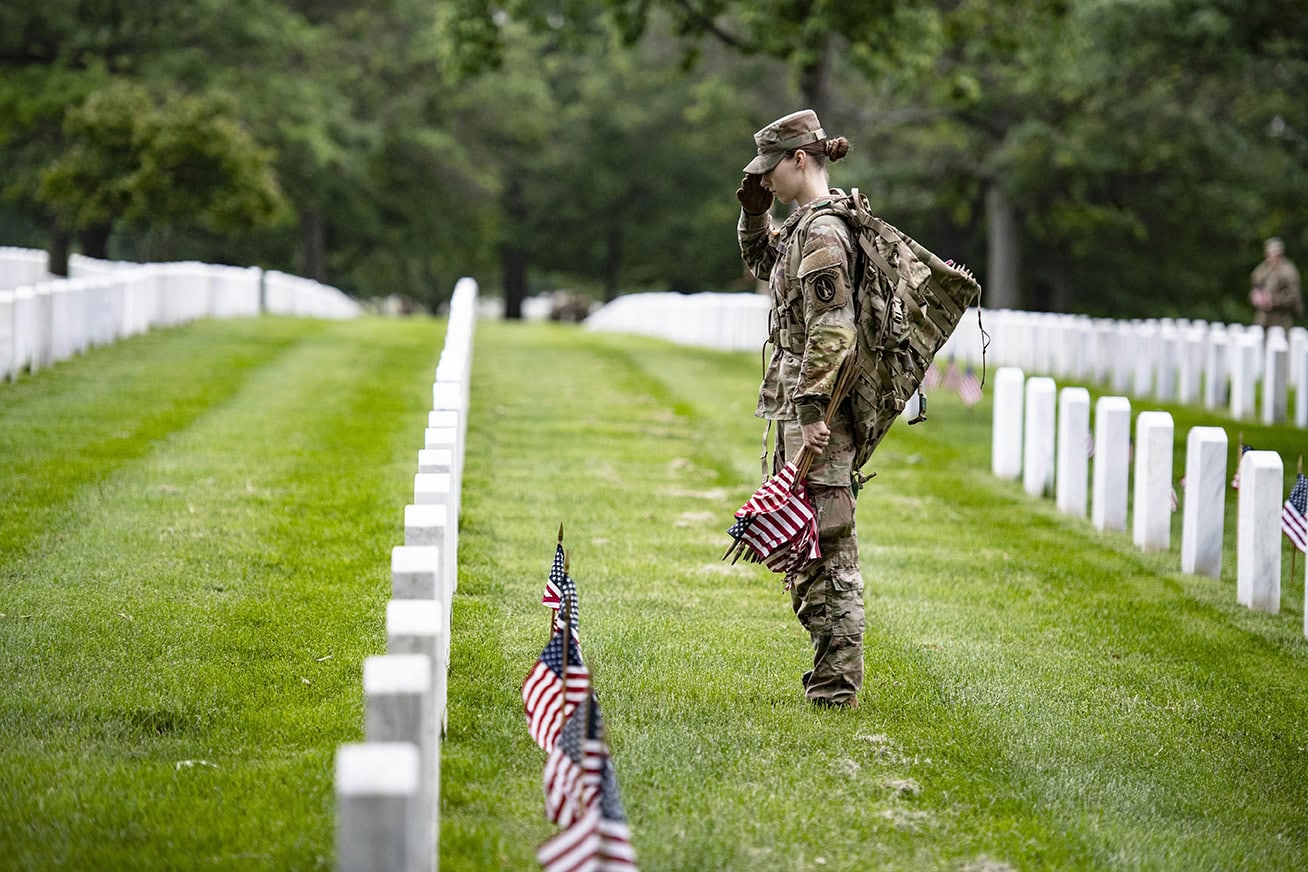 Memorial Day: Como Arlington se tornou um lugar de descanso final para os veteranos