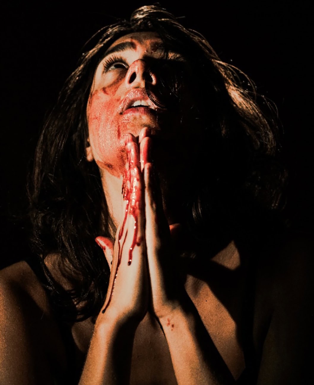 Blood Orange (Laranja Sanguínea), a dark drama by Abigail Duclos